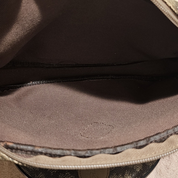 YSL Yves Saint Laruant Toilet Cosmetic pouch EUC - Picture 9 of 10